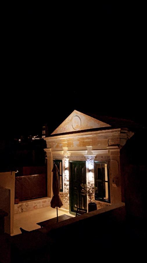 Hypate, Traditional Island Cottage Chalki Town المظهر الخارجي الصورة